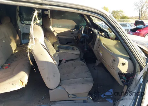 2005 GMC Sierra 2500Hd Sle из США, поврежденный, VIN 1GTHC29U35E111390